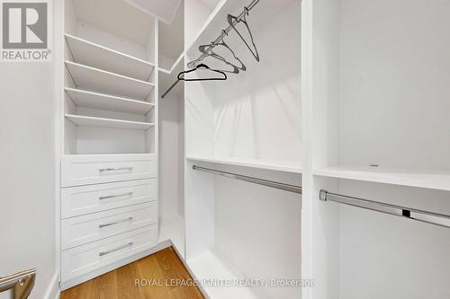 26 Devondale Avenue, Toronto, ON - Indoor