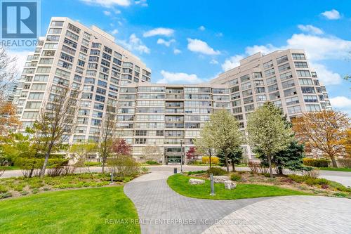 607 - 2261 Lake Shore Boulevard W, Toronto, ON - Outdoor With Facade