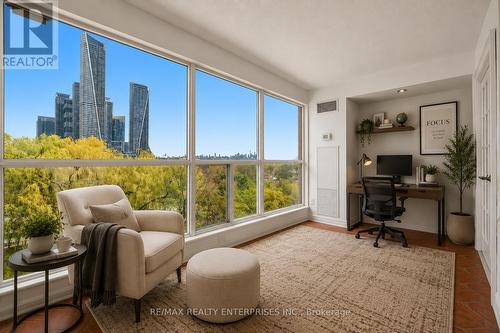 Virtually Staged - 607 - 2261 Lake Shore Boulevard W, Toronto, ON - Indoor
