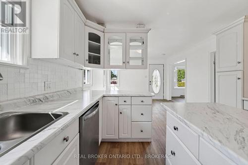 48 Bryden Avenue, Cornwall, ON - Indoor Photo Showing Kitchen