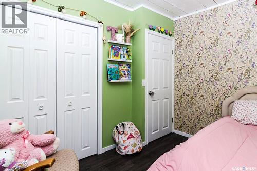 401 R Avenue N, Saskatoon, SK - Indoor Photo Showing Bedroom