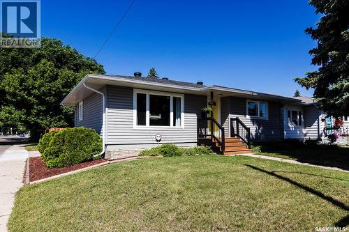 401 R Avenue N, Saskatoon, SK - Outdoor