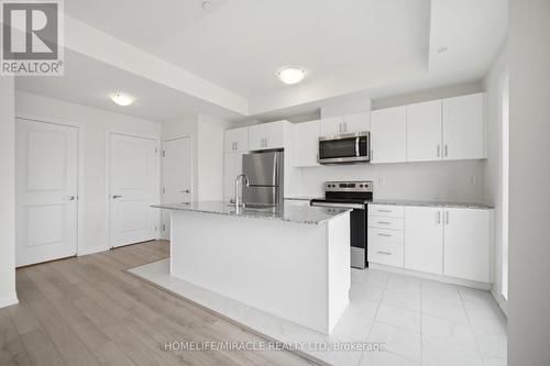 20 - 30 Liben Way, Toronto, ON - Indoor Photo Showing Kitchen