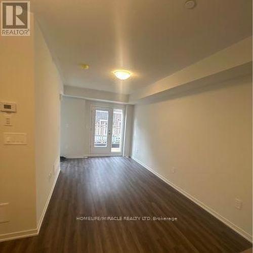 81 - 39 HONEYCRISP CRESCENT , Vaughan, Ontario L4K 0N6 5