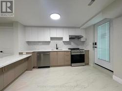 UNIT 3 - 17 ROSEMEADE AVENUE Toronto, ON M8Y 3A2