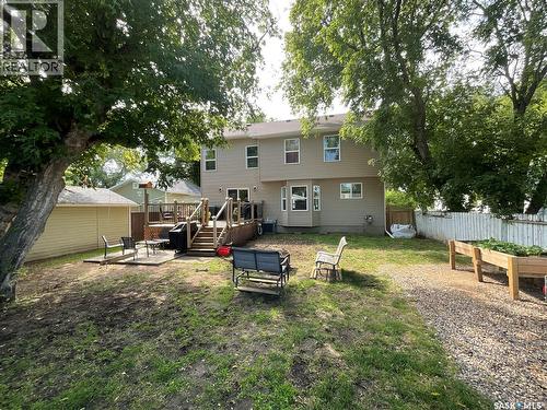 2018 8Th Street, Rosthern, SK - Outdoor With Backyard