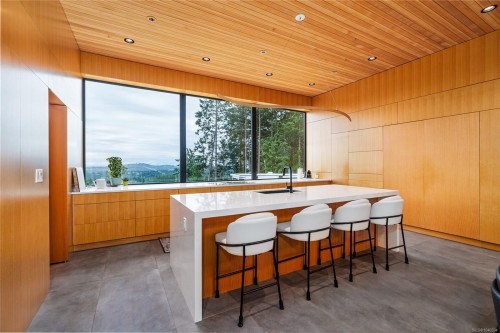 3300 Ferguson Rd, Nanaimo, BC 