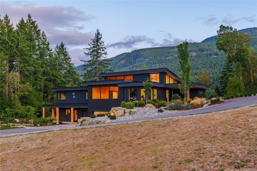 3300 Ferguson Rd, Nanaimo, BC 