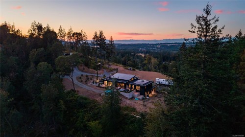 3300 Ferguson Rd, Nanaimo, BC 