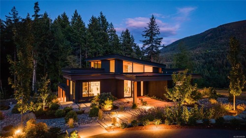 3300 Ferguson Rd, Nanaimo, BC 