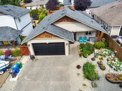 2232 Bourbon Rd Nanaimo, BC V9S 0B8