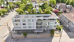 706 E BROADWAY  Vancouver, BC V5T 1X9