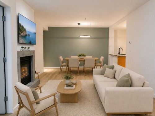 #Cy01-38 Front St, Nanaimo, BC - Indoor Photo Showing Living Room With Fireplace