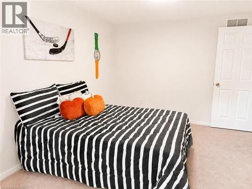 974 Creekside Drive, Waterloo, ON - Indoor Photo Showing Bedroom