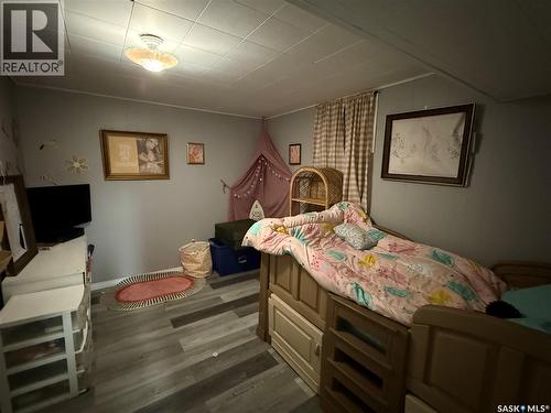 1141 Hartney Avenue, Weyburn, SK - Indoor Photo Showing Bedroom