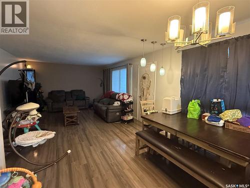 1141 Hartney Avenue, Weyburn, SK - Indoor