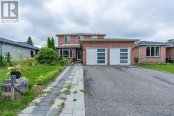 19 CARDINAL STREET Barrie, ON L4M 6C8