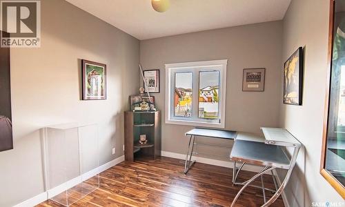 16 Hadley Road, Prince Albert, SK 