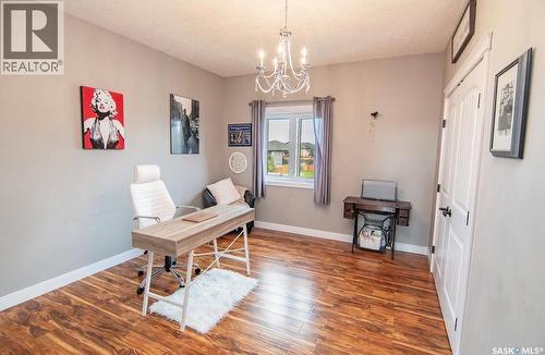 16 Hadley Road, Prince Albert, SK 