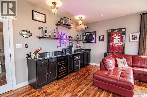 16 Hadley Road, Prince Albert, SK 