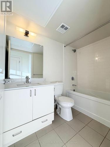 503 - 8110 Birchmount Road, Markham, ON - Indoor Photo Showing Bathroom