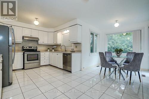 51 Leighland Drive, Markham, ON - Indoor Photo Showing Other Room