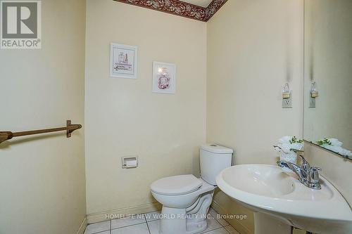 51 Leighland Drive, Markham, ON - Indoor Photo Showing Bathroom