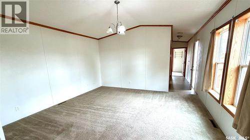 431 Park Avenue, Outlook, SK 