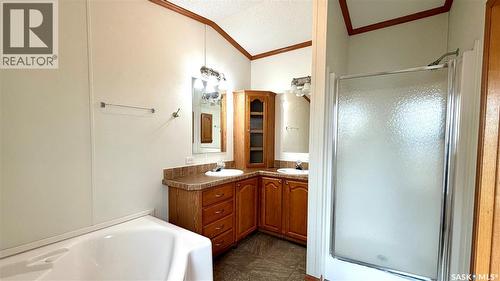 431 Park Avenue, Outlook, SK 