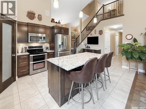 845 Prestwick Drive, Swift Current, SK - Indoor Photo Showing Kitchen