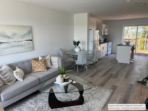 133 Noah Avenue, Dartmouth, NS - Indoor Photo Showing Living Room