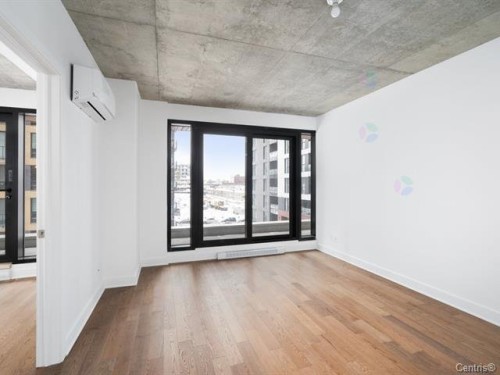 Vue d'ensemble - 814-170 Rue Rioux, Montréal (Le Sud-Ouest), QC - Indoor Photo Showing Other Room