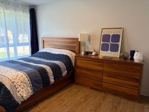 Master Bedroom - 2-146 Boul. Je-Me-Souviens, Laval (Sainte-Rose), QC - Indoor Photo Showing Bedroom