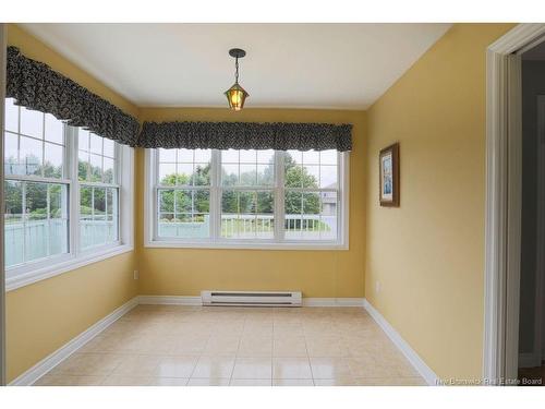 18 Garrison Dr, Rothesay, NB 