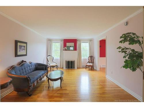 18 Garrison Dr, Rothesay, NB 