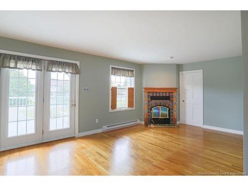 18 Garrison Dr, Rothesay, NB 