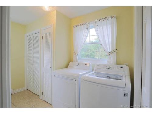 18 Garrison Dr, Rothesay, NB 