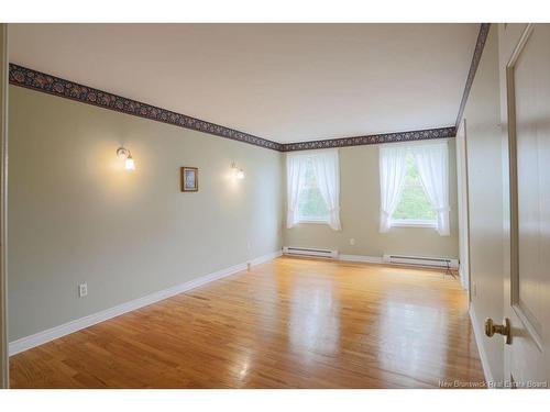 18 Garrison Dr, Rothesay, NB 