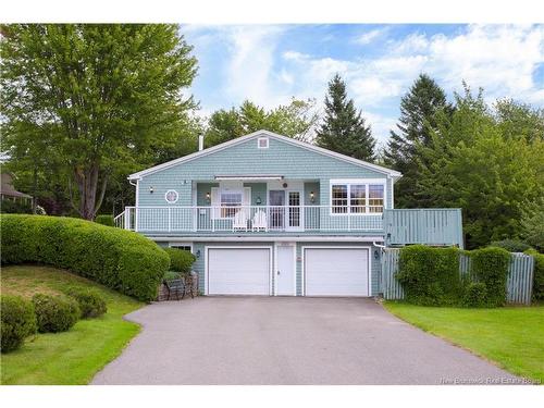 18 Garrison Dr, Rothesay, NB 