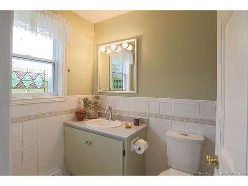 18 Garrison Dr, Rothesay, NB 
