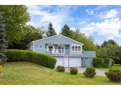 18 Garrison Dr, Rothesay, NB 