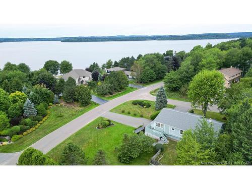 18 Garrison Dr, Rothesay, NB 