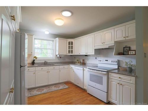 18 Garrison Dr, Rothesay, NB 