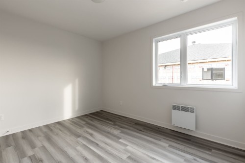 Bedroom - 306-300 Rue Du Grenoble, Lachute, QC - Indoor Photo Showing Other Room