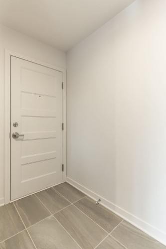 Mud Room - 306-300 Rue Du Grenoble, Lachute, QC - Indoor Photo Showing Other Room