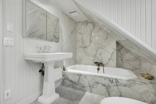 Salle de bains - 330 Ch. Des Neiges, Piedmont, QC - Indoor Photo Showing Bathroom
