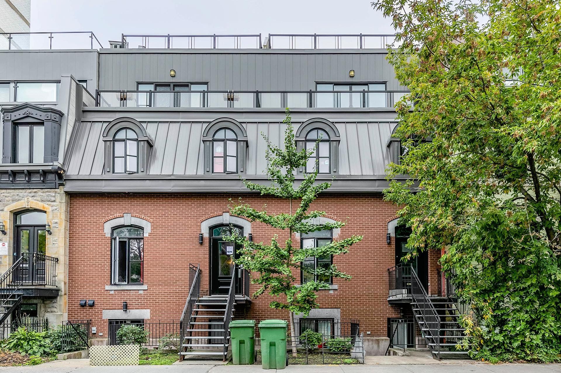 403 1208 Rue Du Fort — photo 1