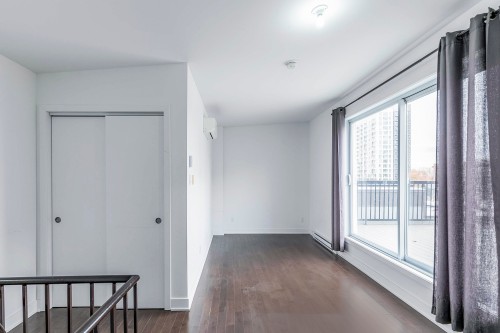 Mezzanine - 403-1208 Rue Du Fort, Montréal (Ville-Marie), QC - Indoor Photo Showing Other Room