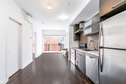 Dining Room - 403-1208 Rue Du Fort, Montréal (Ville-Marie), QC - Indoor Photo Showing Kitchen With Upgraded Kitchen