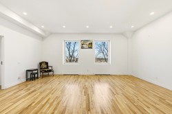 Salon - 